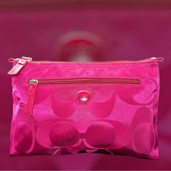 Coach Signature Pink Nylon Cosmetic Bag 🩷 - Picture 7 of 7